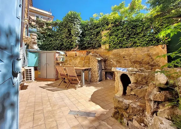 Casa Gaudi * Rome